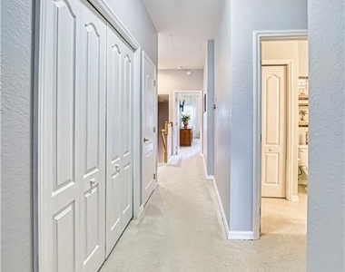 3111 Cottonwood Bend - Photo Thumbnail 11