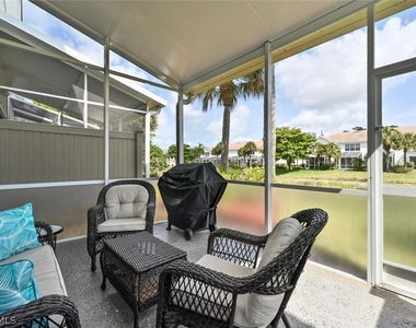 981 Hampton Circle - Photo Thumbnail 21