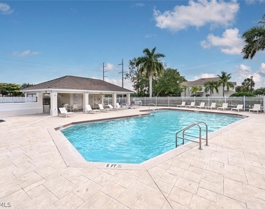981 Hampton Circle - Photo Thumbnail 25
