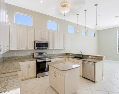 3304 Potomac Court - Photo Thumbnail 9