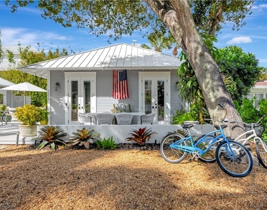 1375 Gordon Drive - Photo Thumbnail 37