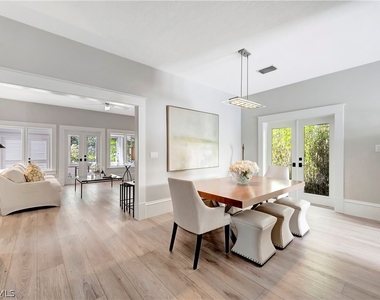 1375 Gordon Drive - Photo Thumbnail 8