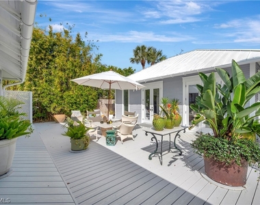 1375 Gordon Drive - Photo Thumbnail 27