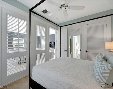 1375 Gordon Drive - Photo Thumbnail 24