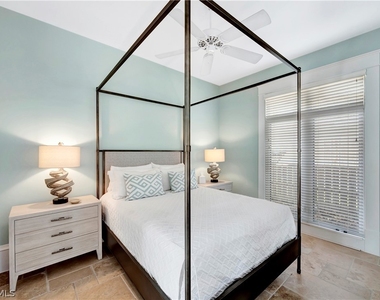 1375 Gordon Drive - Photo Thumbnail 21