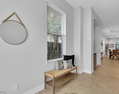 590 110th Avenue N - Photo Thumbnail 3