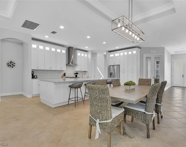 590 110th Avenue N - Photo Thumbnail 14
