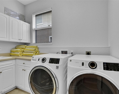 590 110th Avenue N - Photo Thumbnail 30