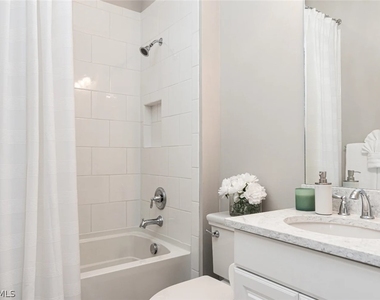 9451 Montelanico Loop - Photo Thumbnail 10