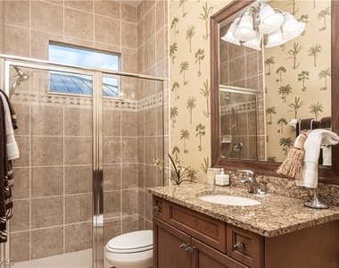 1849 N Bahama Avenue - Photo Thumbnail 15