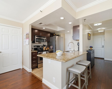 3525 Sage Road - Photo Thumbnail 7