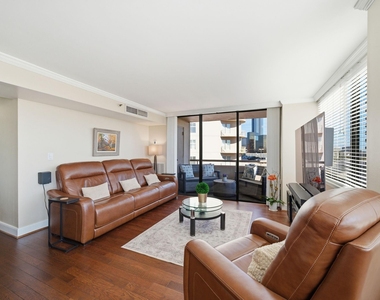 3525 Sage Road - Photo Thumbnail 4