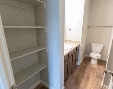 21155 Gosling Road - Photo Thumbnail 19