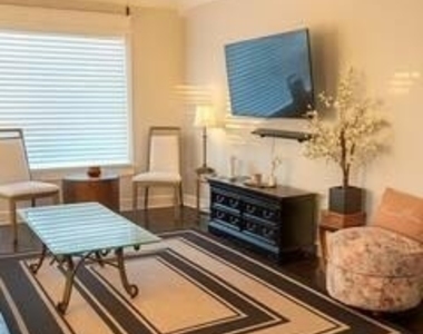 4314 Gano St - Photo Thumbnail 1