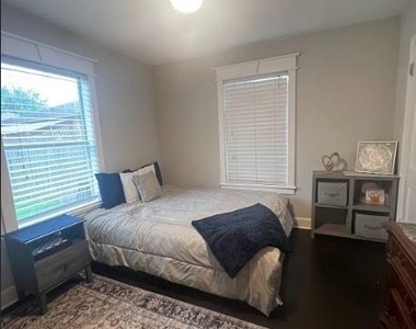 4314 Gano St - Photo Thumbnail 6