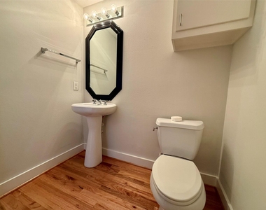 9833 Sandra Ann Court - Photo Thumbnail 18