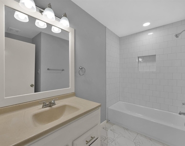 15876 Pecan Drive - Photo Thumbnail 10