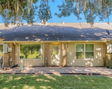 1814 Veranda Drive - Photo Thumbnail 9