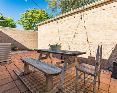 1814 Veranda Drive - Photo Thumbnail 7