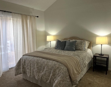 1814 Veranda Drive - Photo Thumbnail 21