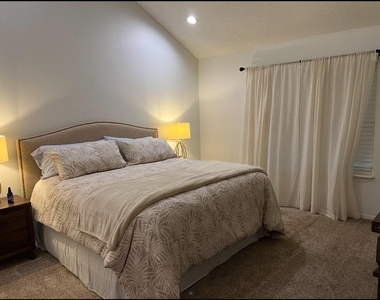 1814 Veranda Drive - Photo Thumbnail 18