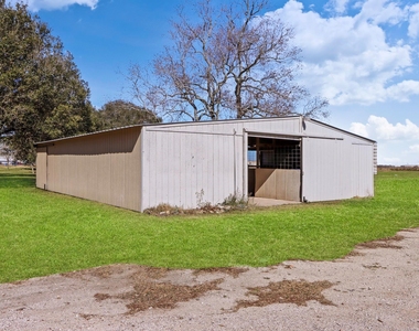 2445 Woods Road - Photo Thumbnail 26