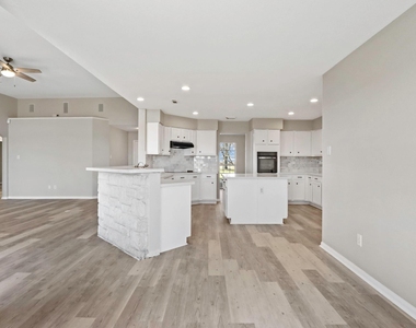 2445 Woods Road - Photo Thumbnail 11