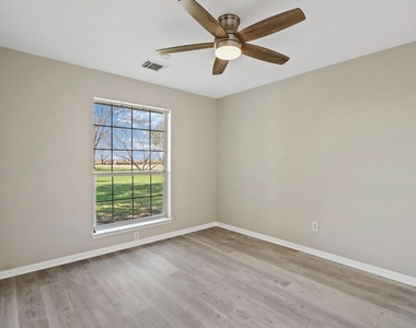2445 Woods Road - Photo Thumbnail 16