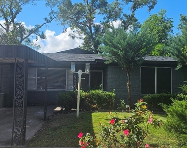 4014 Farmer Street - Photo Thumbnail 1