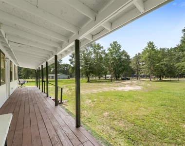 541 Trails End Drive - Photo Thumbnail 1