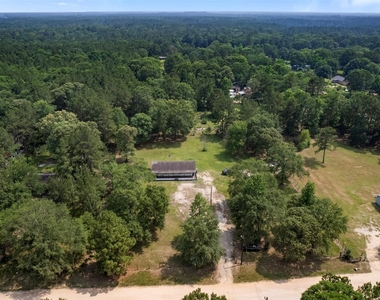541 Trails End Drive - Photo Thumbnail 23