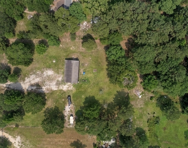 541 Trails End Drive - Photo Thumbnail 21