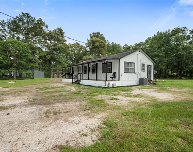 541 Trails End Drive - Photo Thumbnail 19
