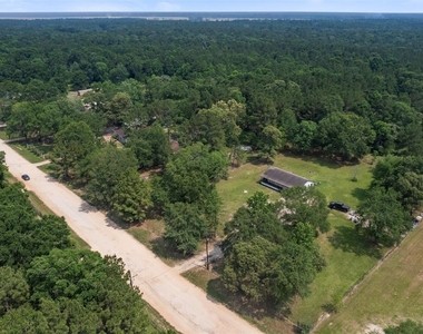 541 Trails End Drive - Photo Thumbnail 22