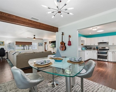 604 7th Avenue Sw - Photo Thumbnail 7