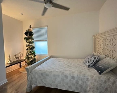 11167 Leland Groves Drive - Photo Thumbnail 21
