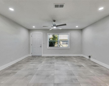 1025 Apollo Beach Boulevard - Photo Thumbnail 18