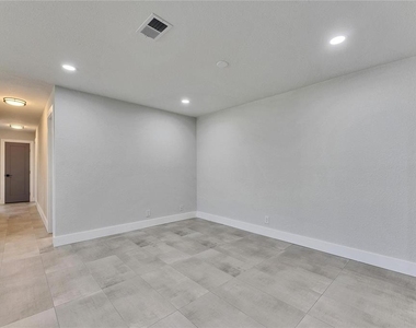 1025 Apollo Beach Boulevard - Photo Thumbnail 21