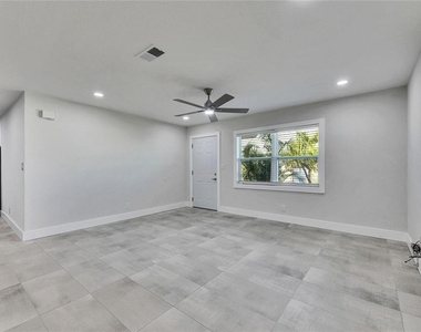 1025 Apollo Beach Boulevard - Photo Thumbnail 17