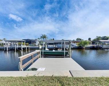 1025 Apollo Beach Boulevard - Photo Thumbnail 4