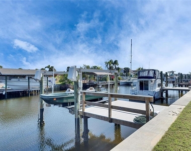 1025 Apollo Beach Boulevard - Photo Thumbnail 46