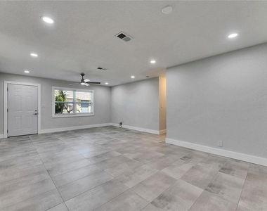 1025 Apollo Beach Boulevard - Photo Thumbnail 19