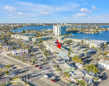 6161 Gulf Winds Drive - Photo Thumbnail 17