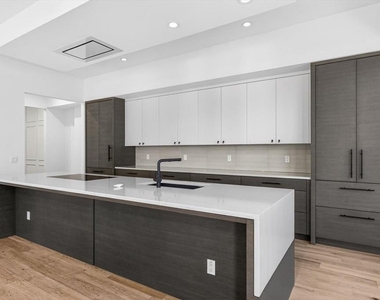 94 W Davis Boulevard - Photo Thumbnail 29