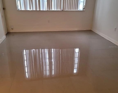 1690 Ne 191th Street - Photo Thumbnail 8