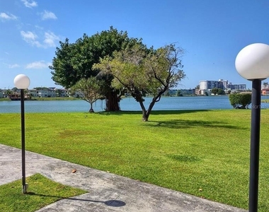 1690 Ne 191th Street - Photo Thumbnail 14