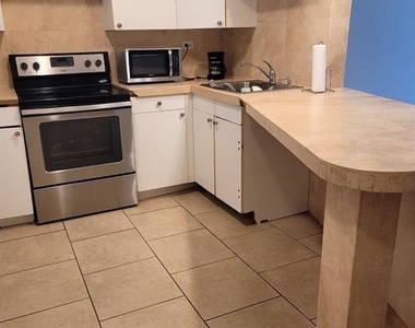 1690 Ne 191th Street - Photo Thumbnail 5