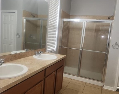 2556 Tanner Terrace - Photo Thumbnail 5
