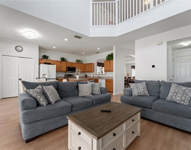 1031 Solana Circle - Photo Thumbnail 11