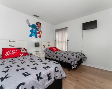1031 Solana Circle - Photo Thumbnail 31